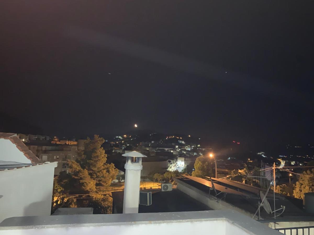 Camere Con Terrazzino Вальдериче Экстерьер фото